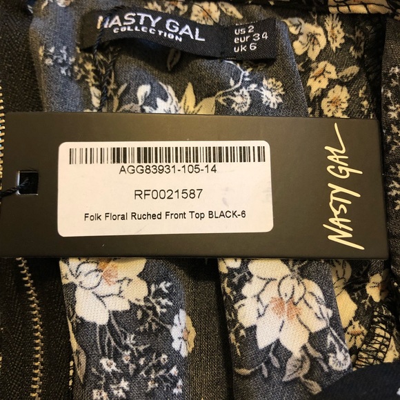 Nasty Gal folk floral ruched front top - Picture 2 of 3